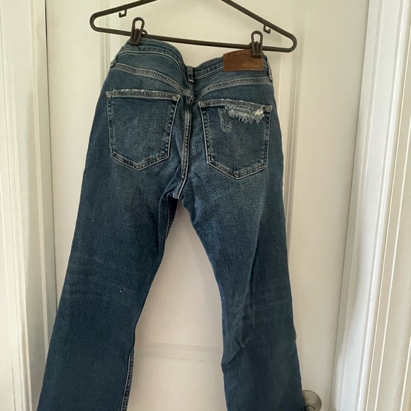 Free People flair distressed ankle length jeans  Sz 27 - Picture 3 of 5